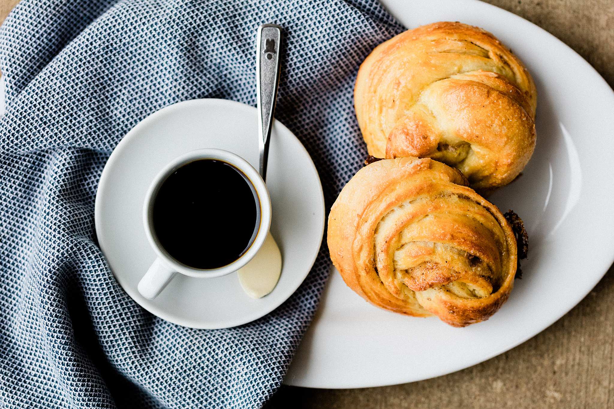 Cardamom Buns (Kardemummabullar) - Let's Taco Bout It Blog